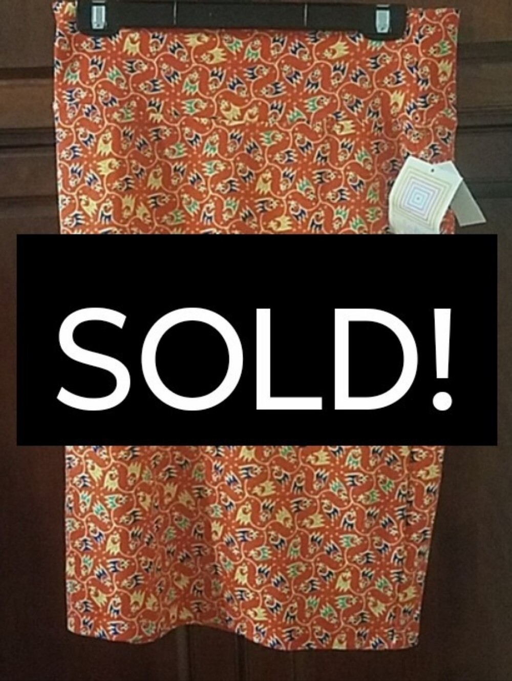 🌹NWT LuLaRoe size medium Cassie skirt